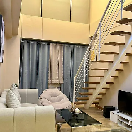 Gramercy Residences Elegant Suites With Balcony City View