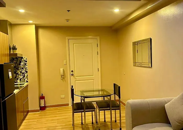 Gramercy Residences Elegant With Balcony View *